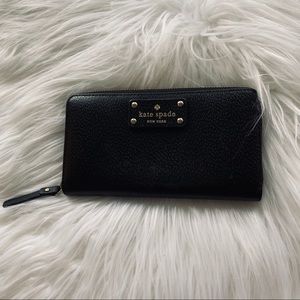 Kate Spade • Black Leather Clutch Wallet